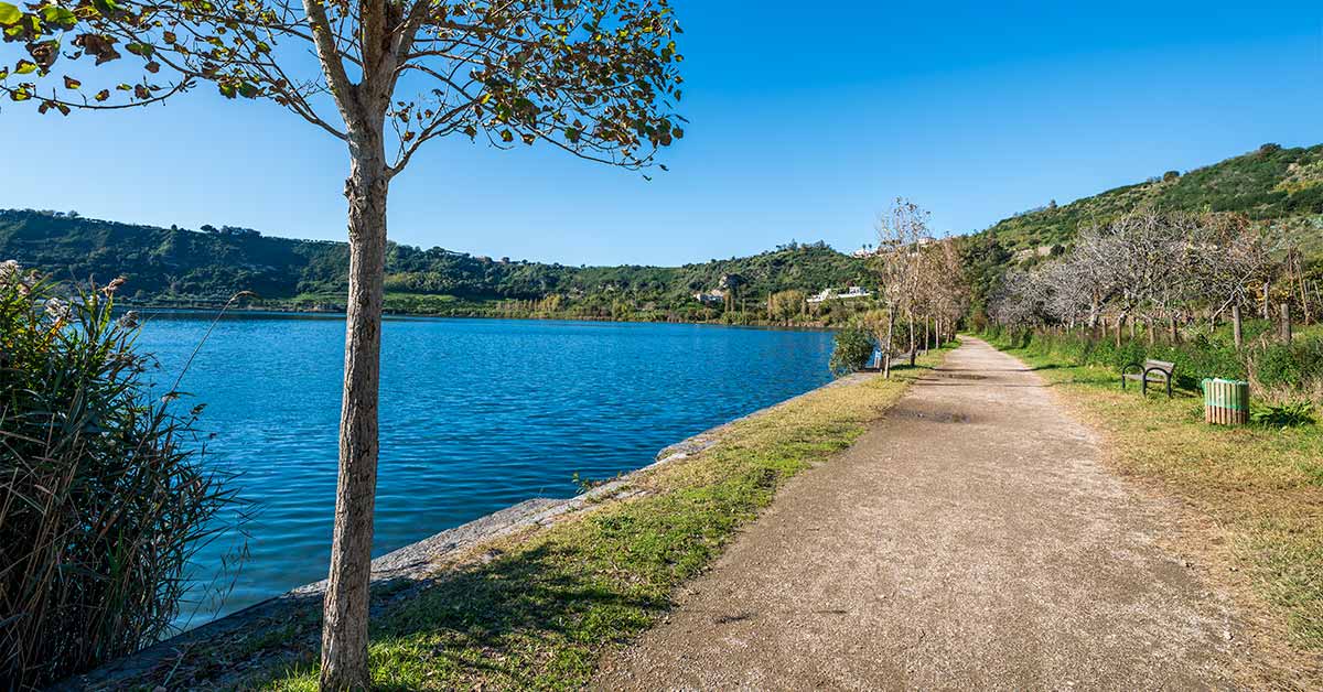 sentiero-trekking-lago-averno-pozzuoli