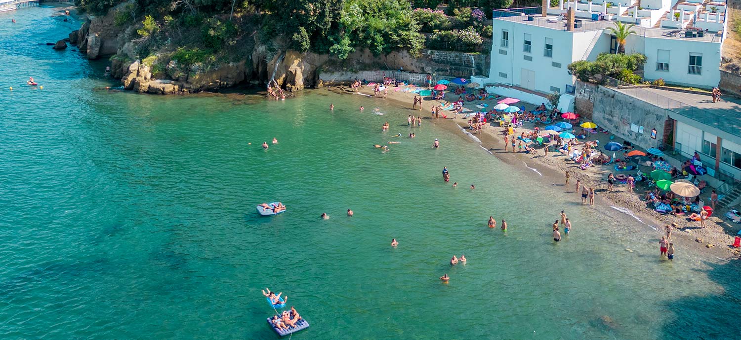 spiaggia-villa-ferretti