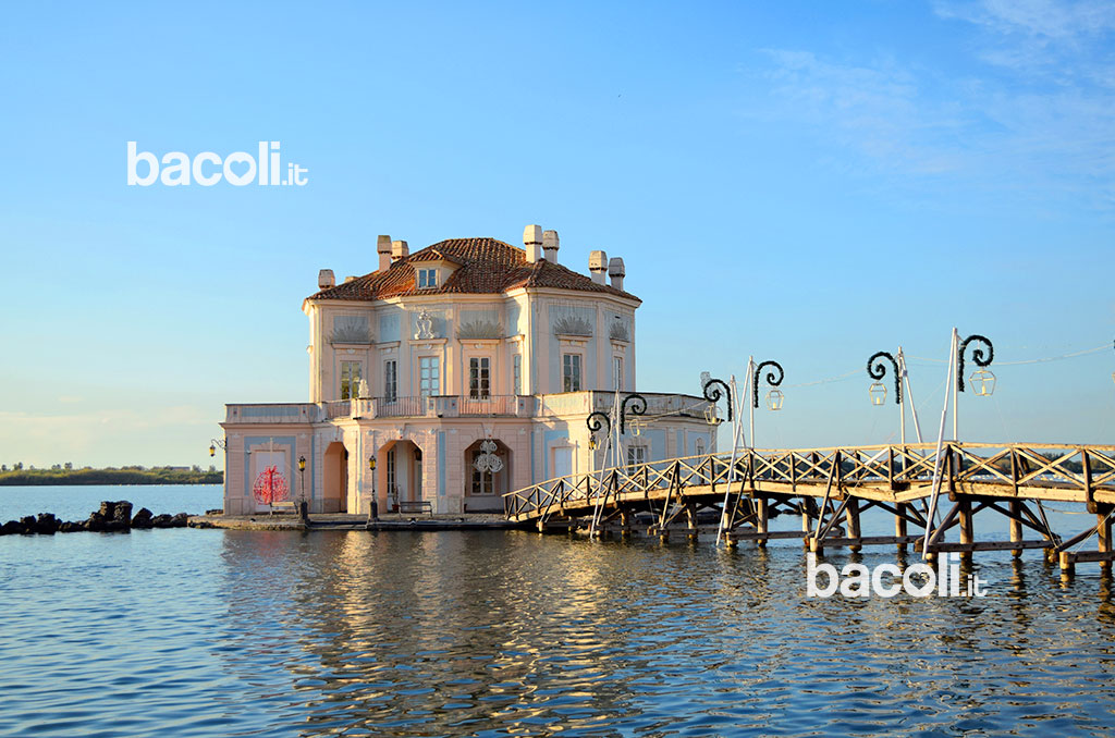 casina-vanvitelliana-tramonto-invernale