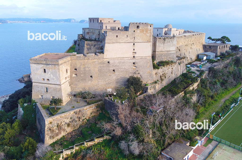 castello aragonese di baia