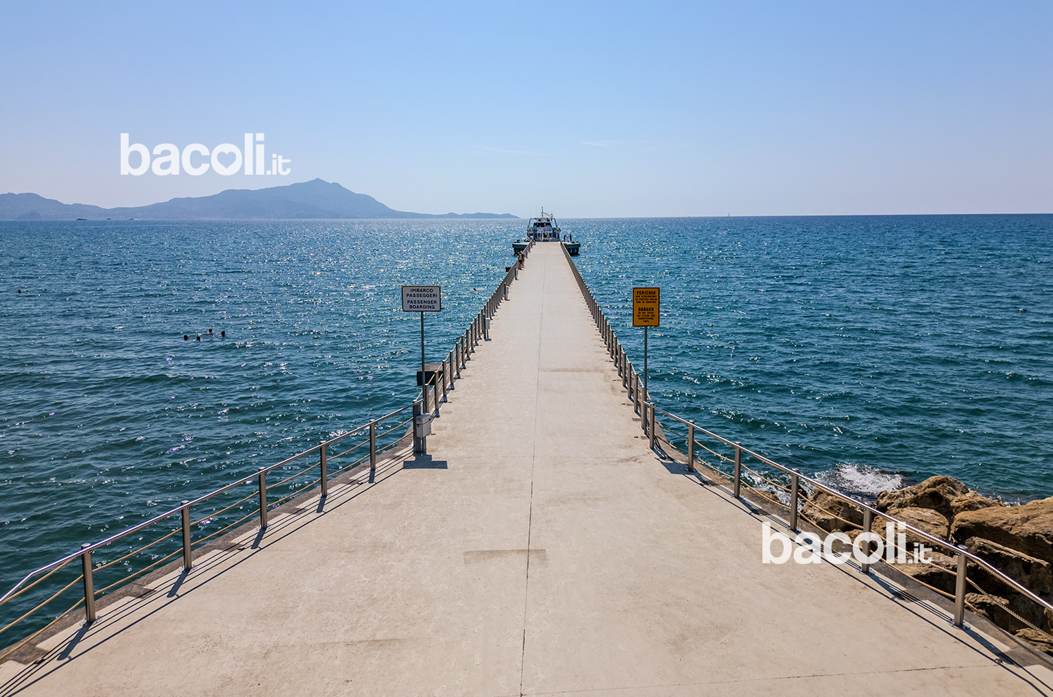 pontile-di-torregaveta-imbarco