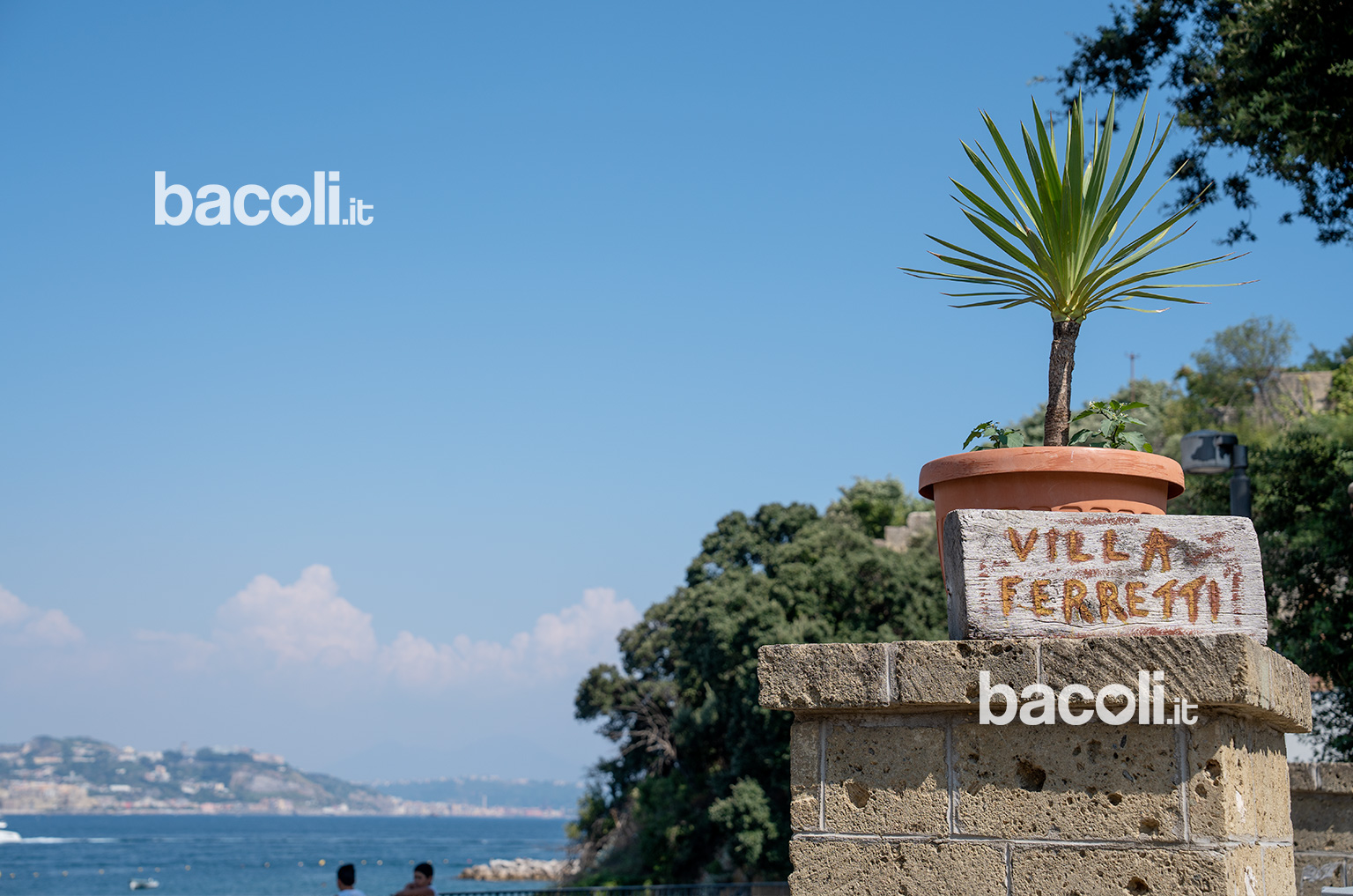 villa ferretti bacoli