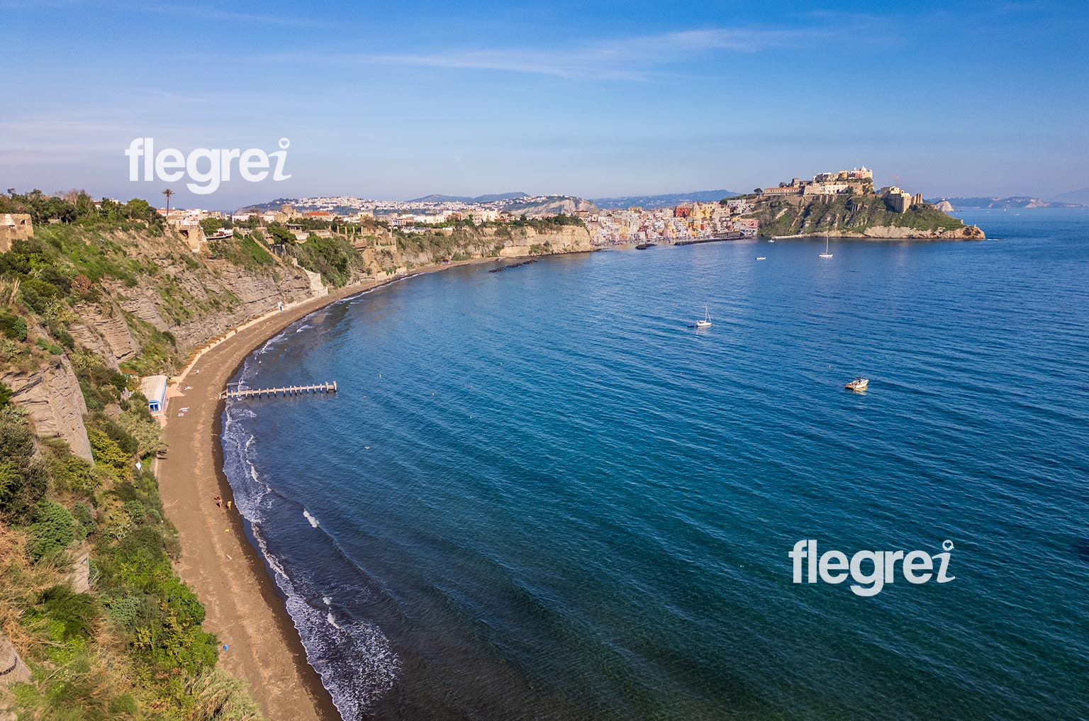 spiaggia-della-chiaia-procida