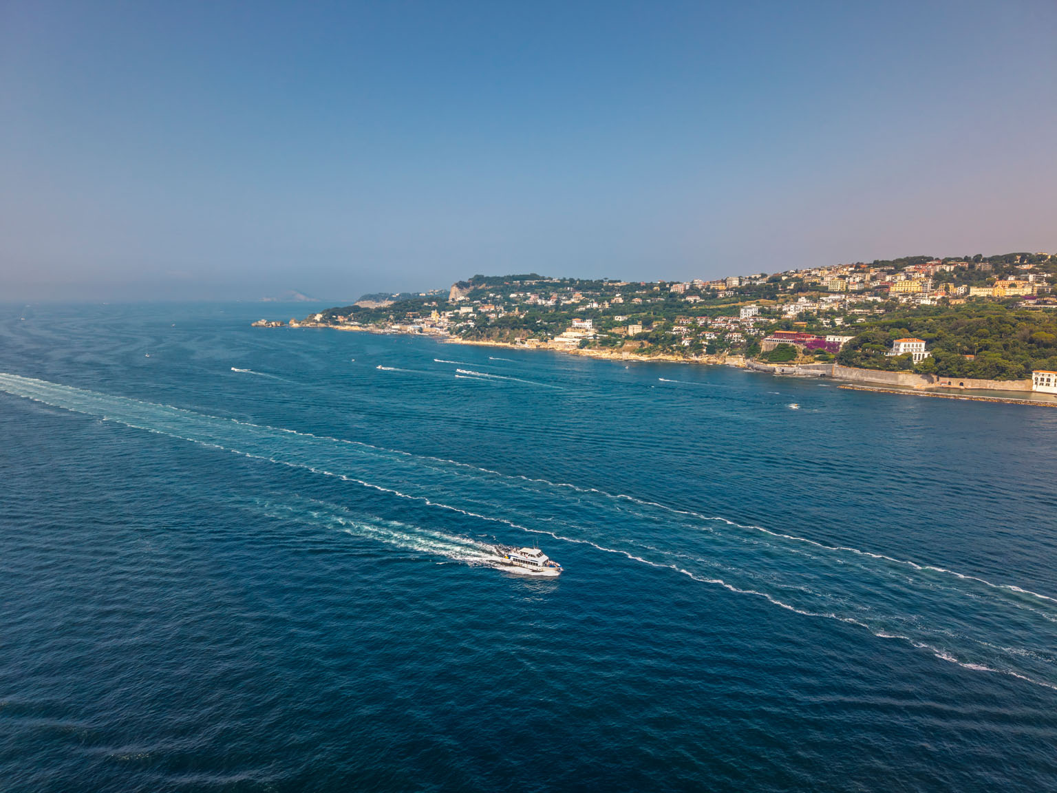 minicrociera-golfo-di-napoli-pozzuoli-ippocampo